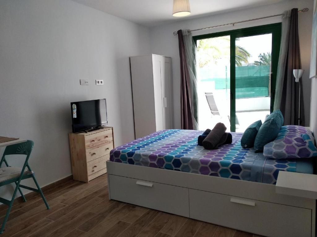 Marina Beach-Apartamentos Tahiche Коста-Тегисе Экстерьер фото
