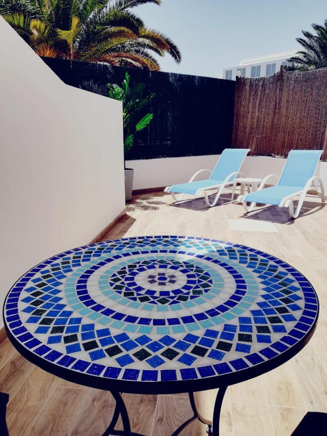 Marina Beach-Apartamentos Tahiche Коста-Тегисе Экстерьер фото